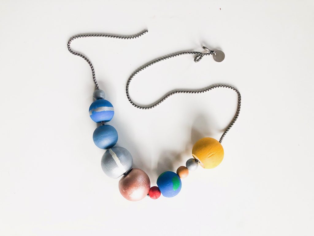 necklace solar system lesson